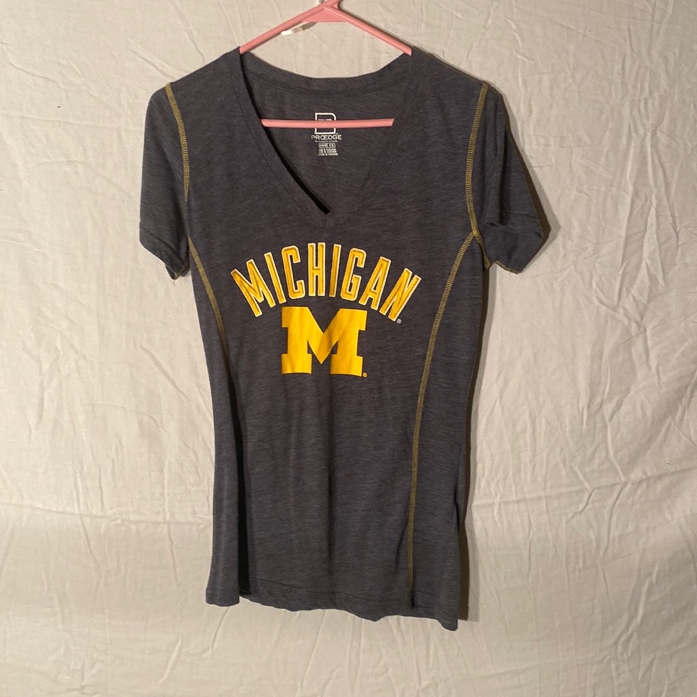 Pro Edge Gray and Yellow Michigan Short Sleeve Tee